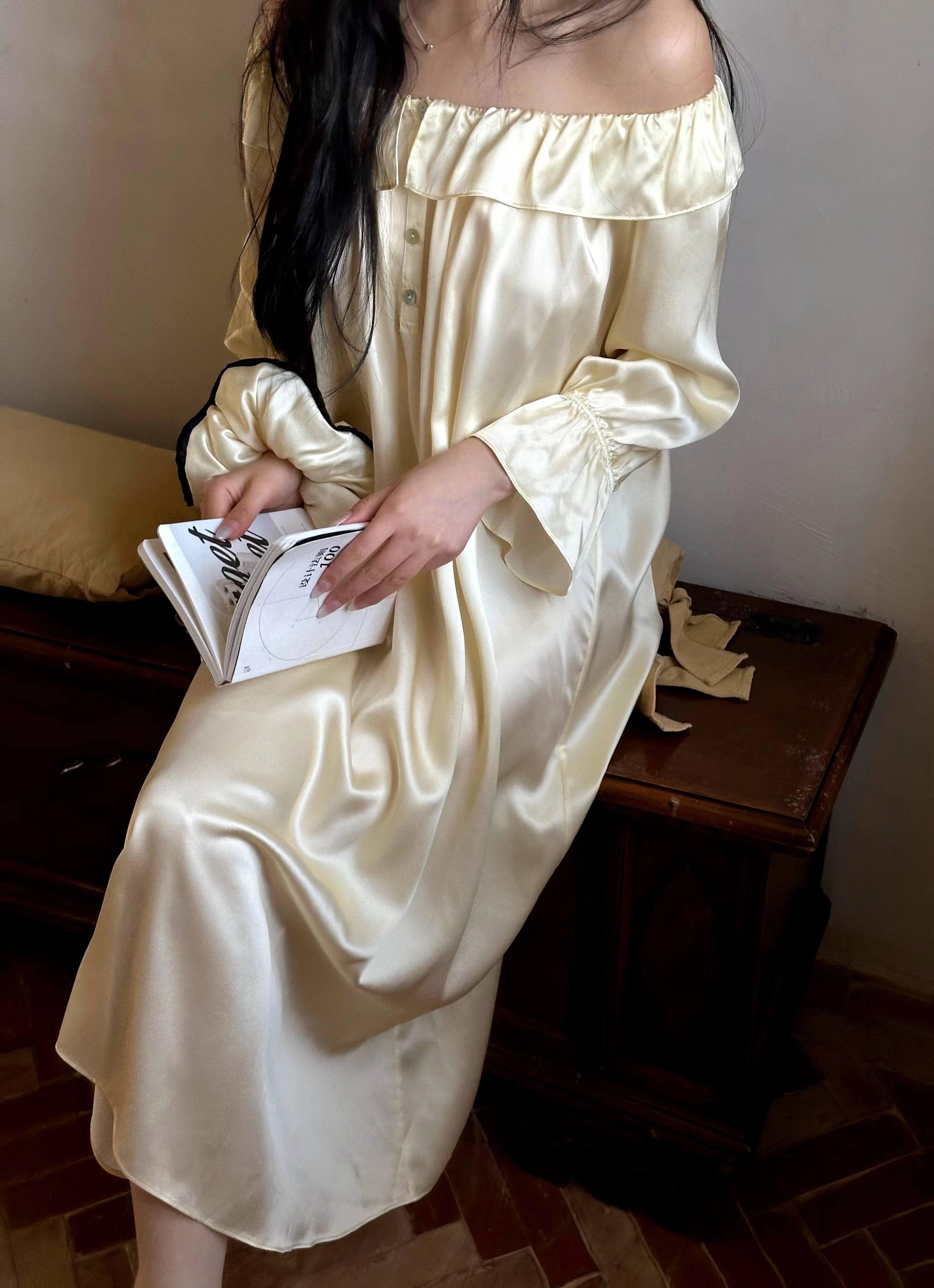 Champagne Beige Off-Shoulder Mulberry Silk Nightgown image 8