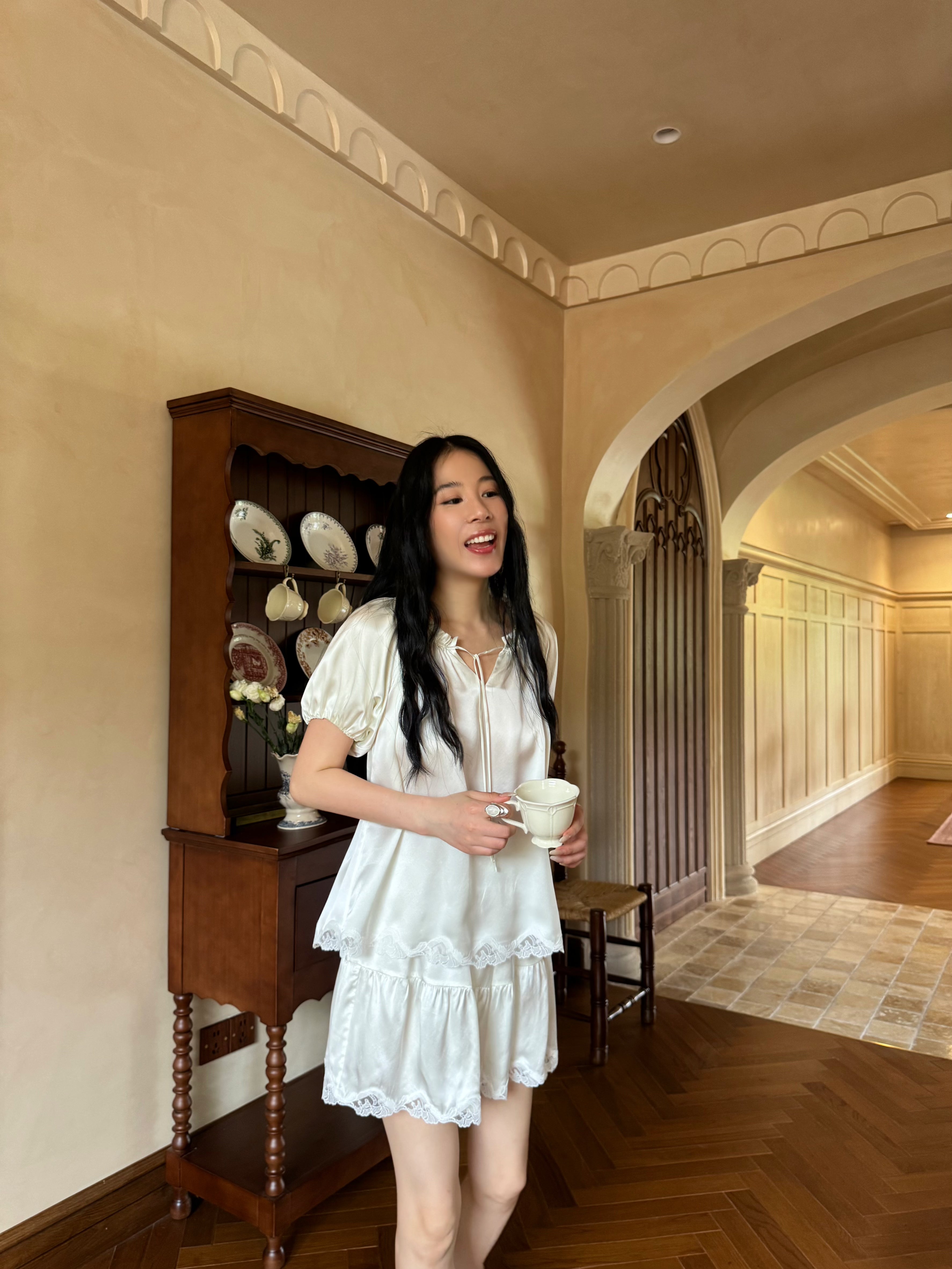 White Mulberry Silk Lace Pajama Set with Puff Sleeves image 2