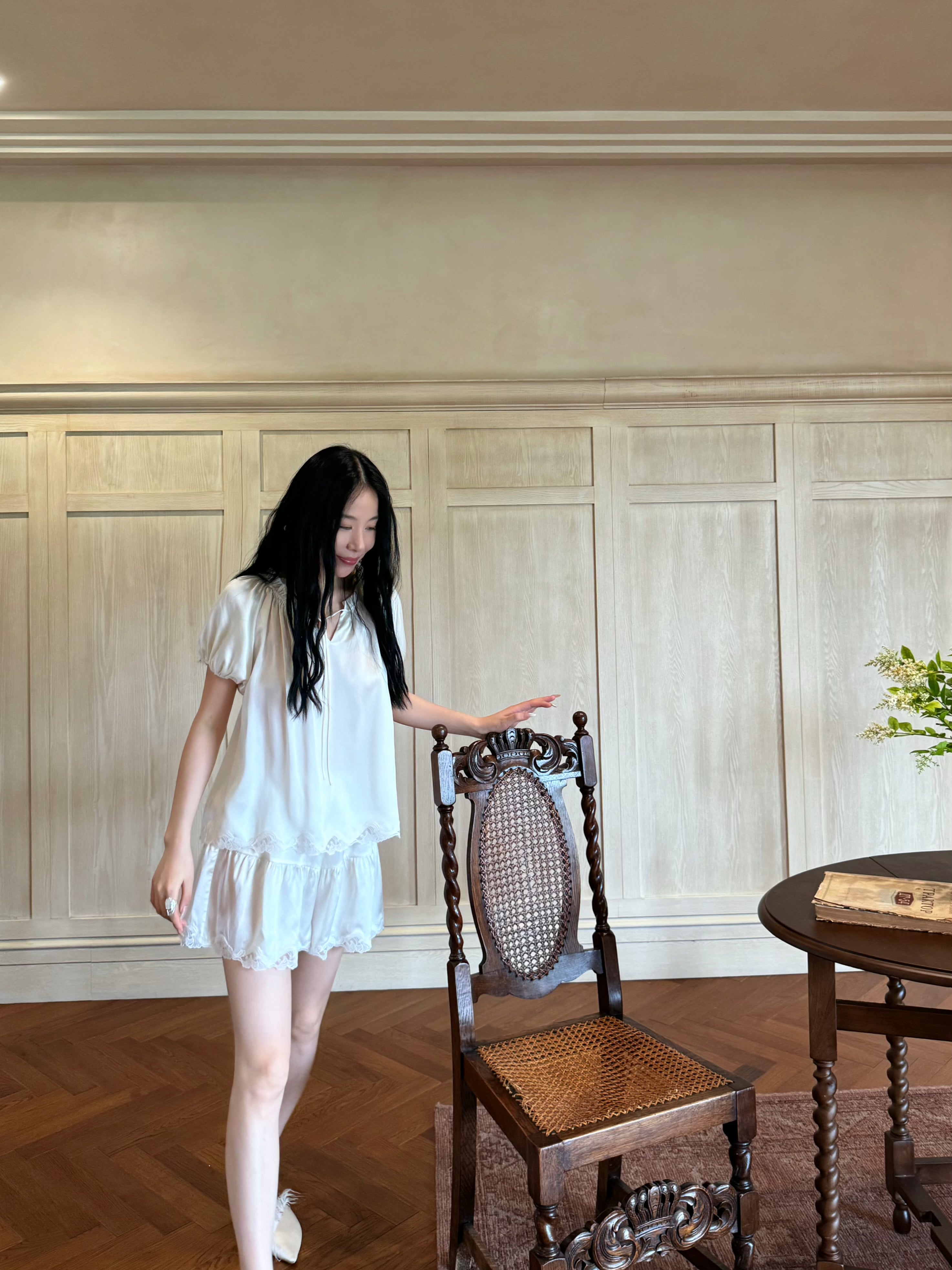 White Mulberry Silk Lace Pajama Set with Puff Sleeves image 3