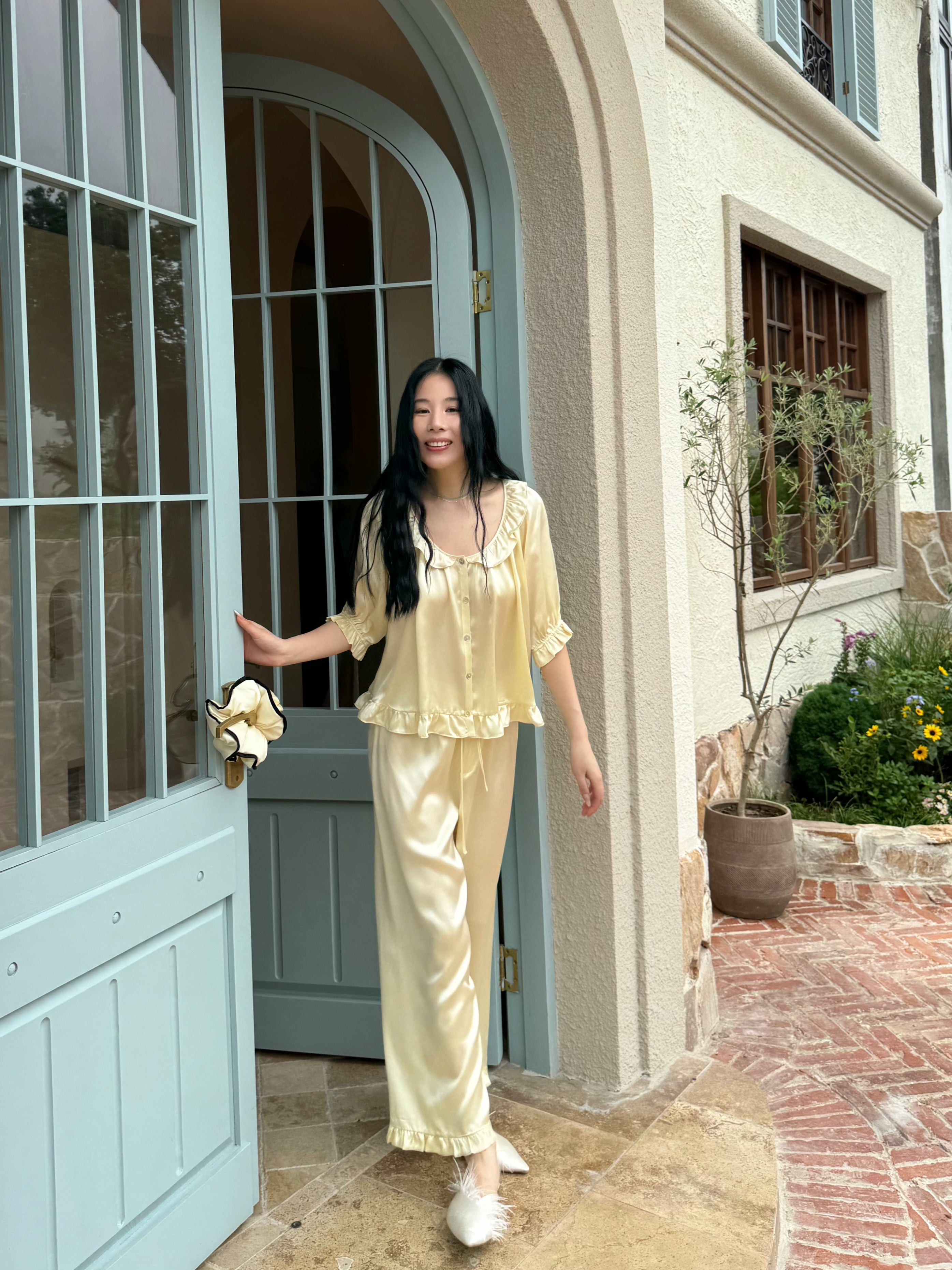 Soft Yellow Short-Sleeve Mulberry Silk Pajama Set image 2