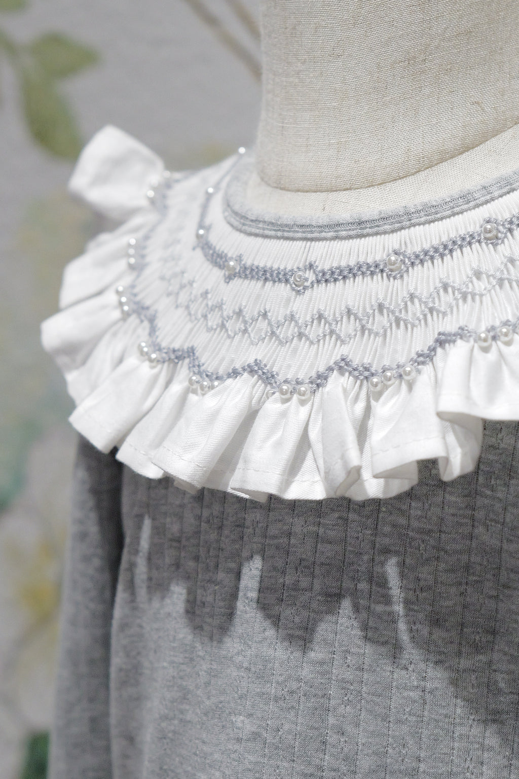 Kid’s Hand-smocked top