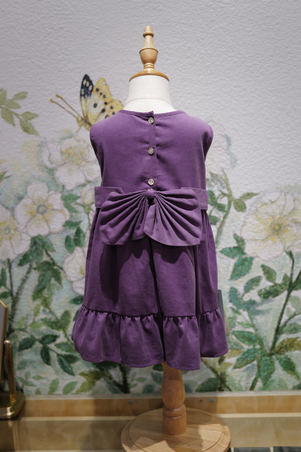 Girls’ Heirloom Smocked Dress with Embroidered Rosebuds & Pearl Details