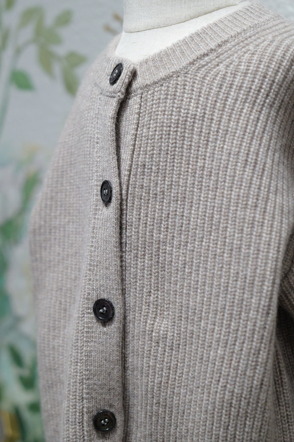 Whimsical Luxury: The 100% Premium Cashmere "Storybook" Cardigan