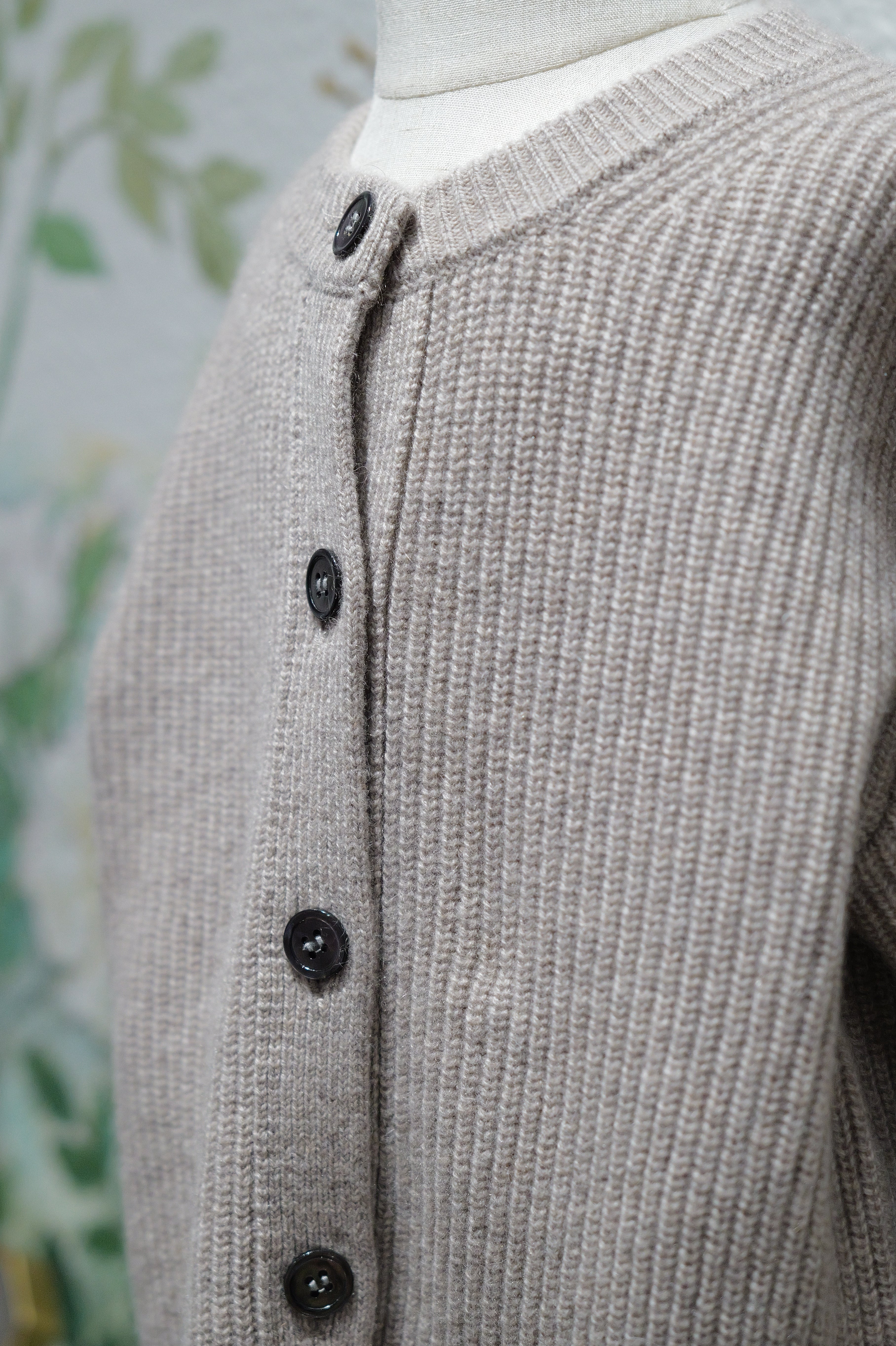 Whimsical Luxury: The 100% Premium Cashmere "Storybook" Cardigan