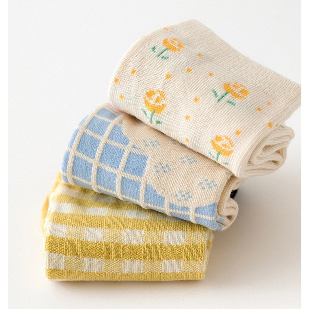 Miss June’s | Set of 3 pair of cotton socks | Cute | Colorful | Cool | Patterned | Designed | Women | Gift Idea | Casual | Comfortable