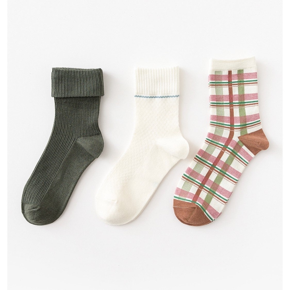 Miss June’s | Set of 3 pair of cotton socks; Cute | Colorful | Cool | Patterned | Designed | Women | Gift Idea | Casual | Comfortable