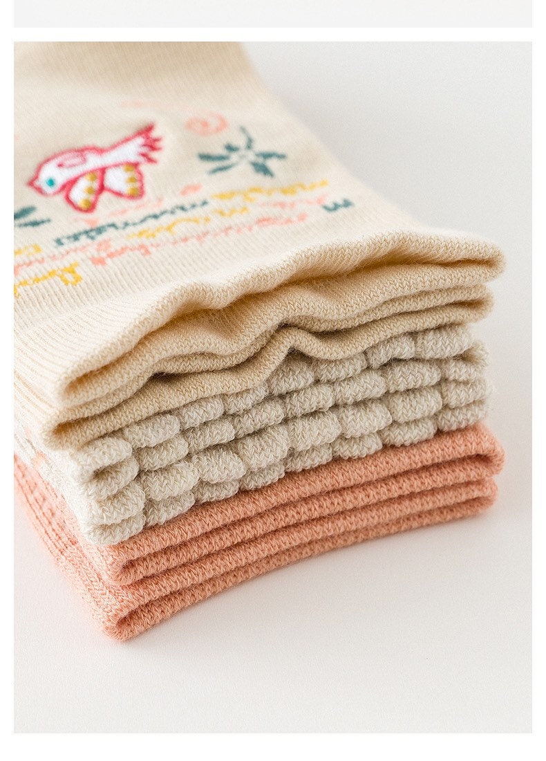 Miss June’s | Set of 3 pairs cotton socks; Cute | Black | Cool | Patterned | Designed | Women | Gift Idea | Casual | Comfortable