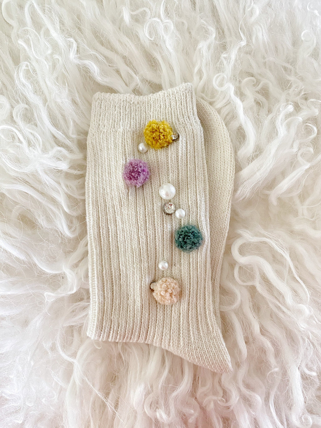 Miss June’s | Women’s | 1 pair| Beading socks｜Creative | Colorful |Craft| Winter | Designed | Art | Gift Idea | Cute | Stylish | Comfortable