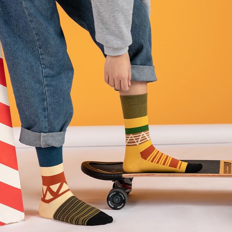 Miss June’s| 1 pair cotton socks｜Creative | Colorful | Cool | Patterned | Designed | Unisex | Gift Idea | Casual | Art | Comfortable｜Funny｜