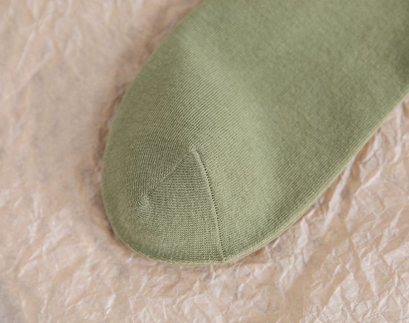 Miss June’s | Women’s 1 pair  cotton socks｜Creative | Colorful | Paint | Embroidery | Designed | Art | Gift Idea | Casual | Comfortable |