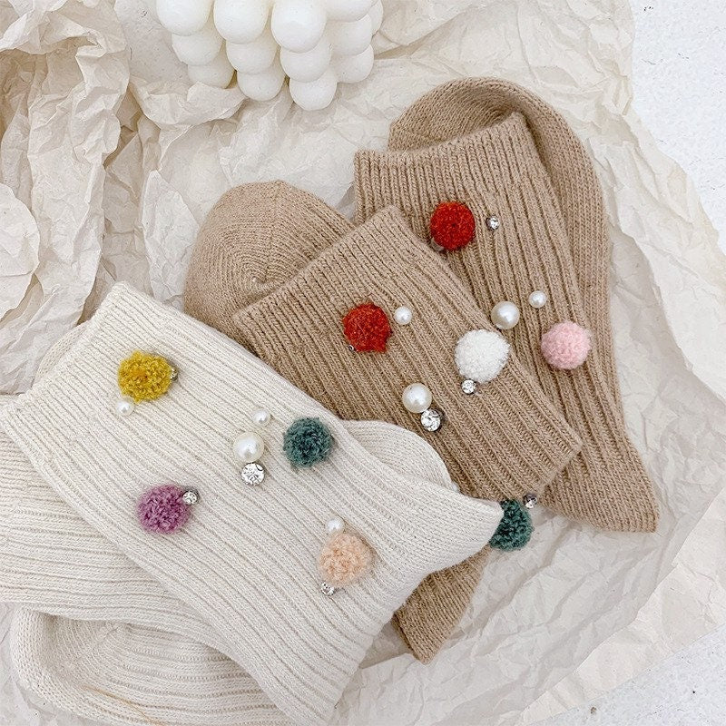 Miss June’s | Women’s | 1 pair| Beading socks｜Creative | Colorful |Craft| Winter | Designed | Art | Gift Idea | Cute | Stylish | Comfortable