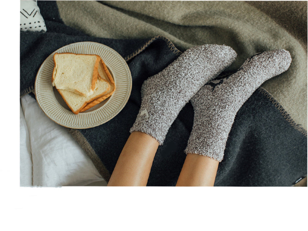 Miss June’s | Women’s | 1 pair | Floor socks | Christmas | Cute | Fuzzy | Home wear | Warm | Soft | Gift Idea | Cozy | Comfort| Winter|Cozy