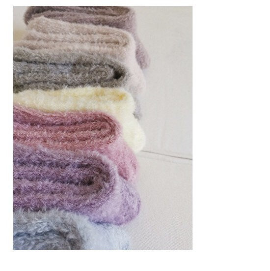 Miss June’s | Women’s | 1 pair | Floor socks | Cute | Fuzzy | Home wear | Warm | Soft | Gift Idea | Casual | Cozy| Animals| Comfort | Winter