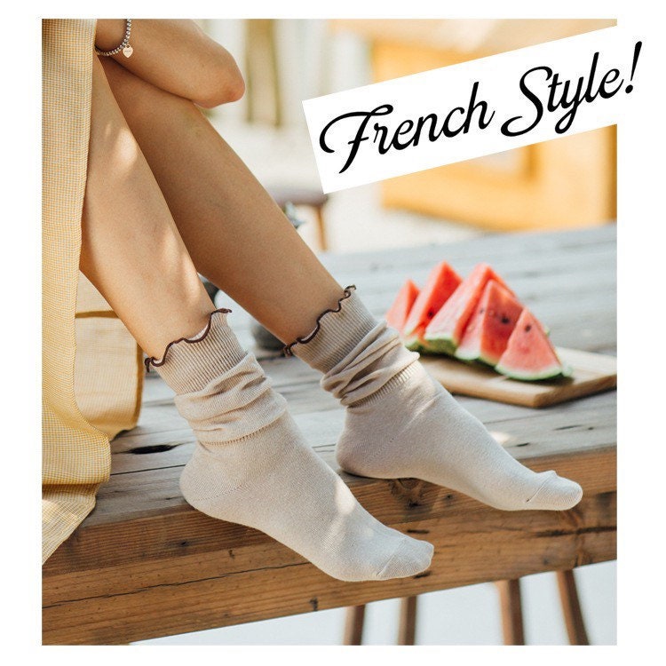 Miss June’s | Women’s | 1 Pair of knit cotton socks｜Creative | Elegant | Cute | Lady | Designed | Gift Idea | Casual | Stylish | Comfortable