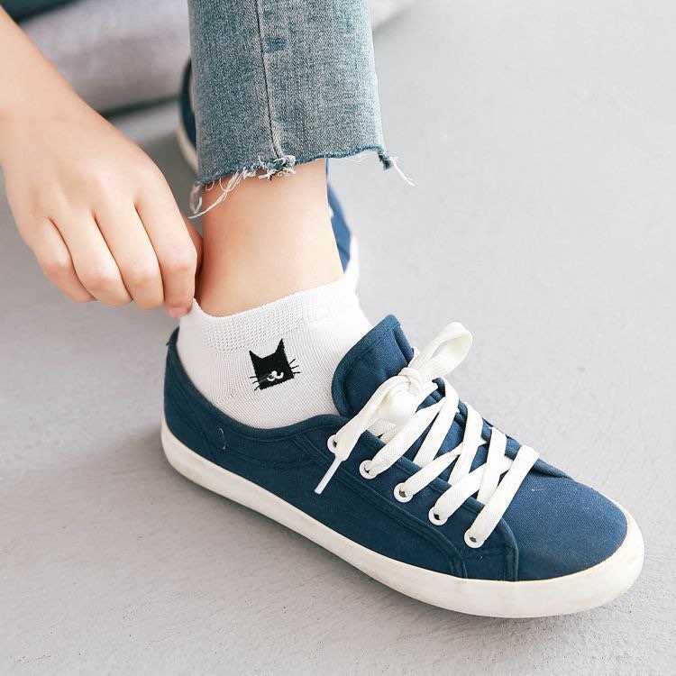 Miss June’s | Women’s 1 pair cotton ankle socks｜animals | Cat | Daily | Cute  | Designed | Embroidered | Gift Idea | Casual | Comfortable |