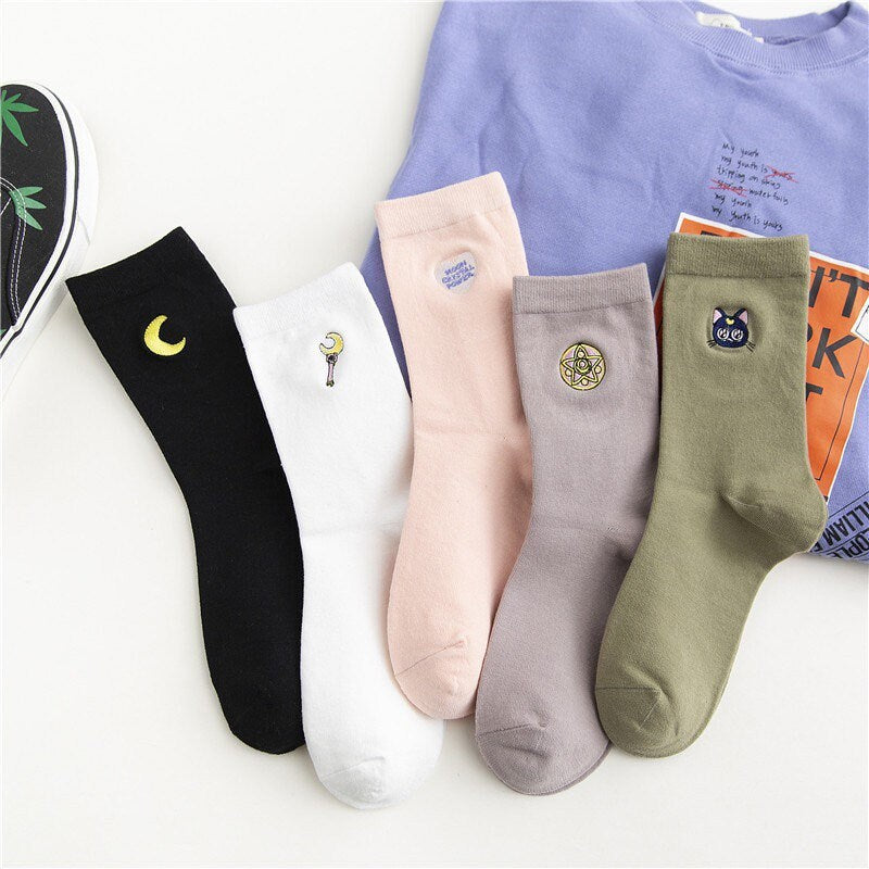 Miss June’s | Women’s | 1 Pair of cotton socks｜Creative | Embroidered | Cool | Patterned | Designed | Gift Idea | Casual | Comfortable