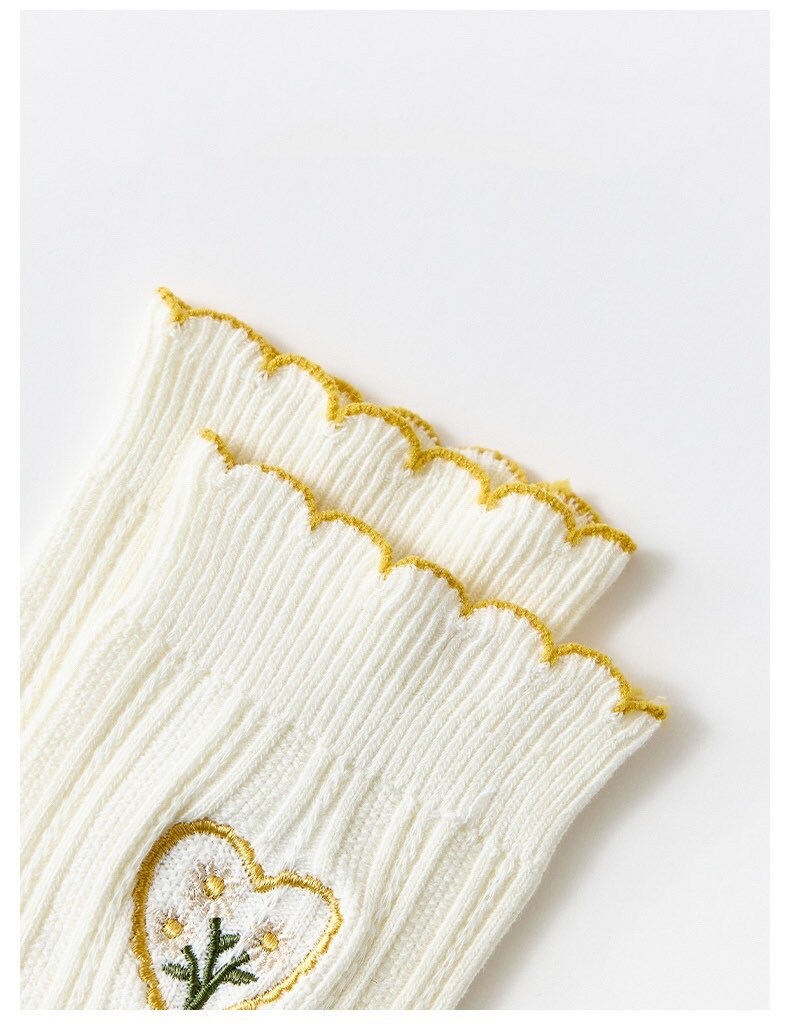 Miss June’s | Set of 3 pairs cotton socks | Cute | Pink | daily | Patterned | Designed | Women | Gift Idea | Casual | Stylish | Comfortable