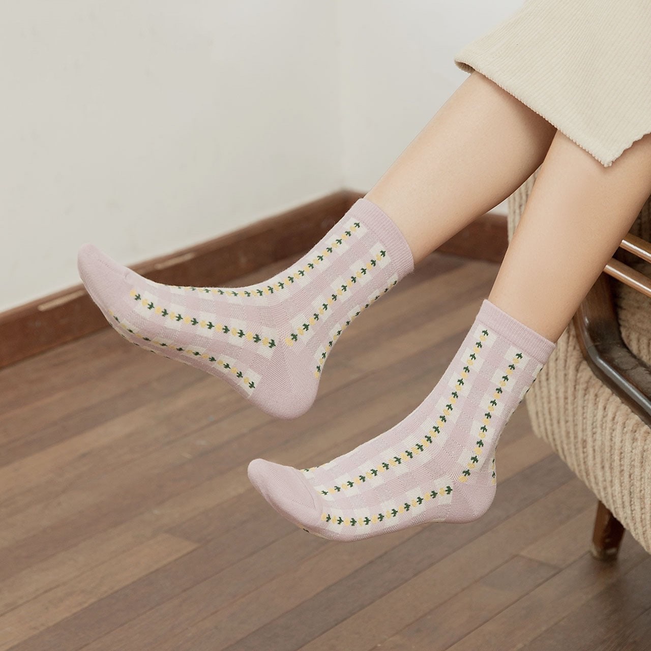 Miss June’s | Set of 3 pairs cotton socks | Cute | Pink | daily | Patterned | Designed | Women | Gift Idea | Casual | Stylish | Comfortable