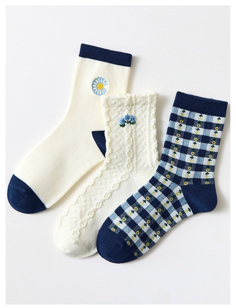 Miss June’s | Set of 3 pairs cotton socks | Cute | Pink | daily | Patterned | Designed | Women | Gift Idea | Casual | Stylish | Comfortable