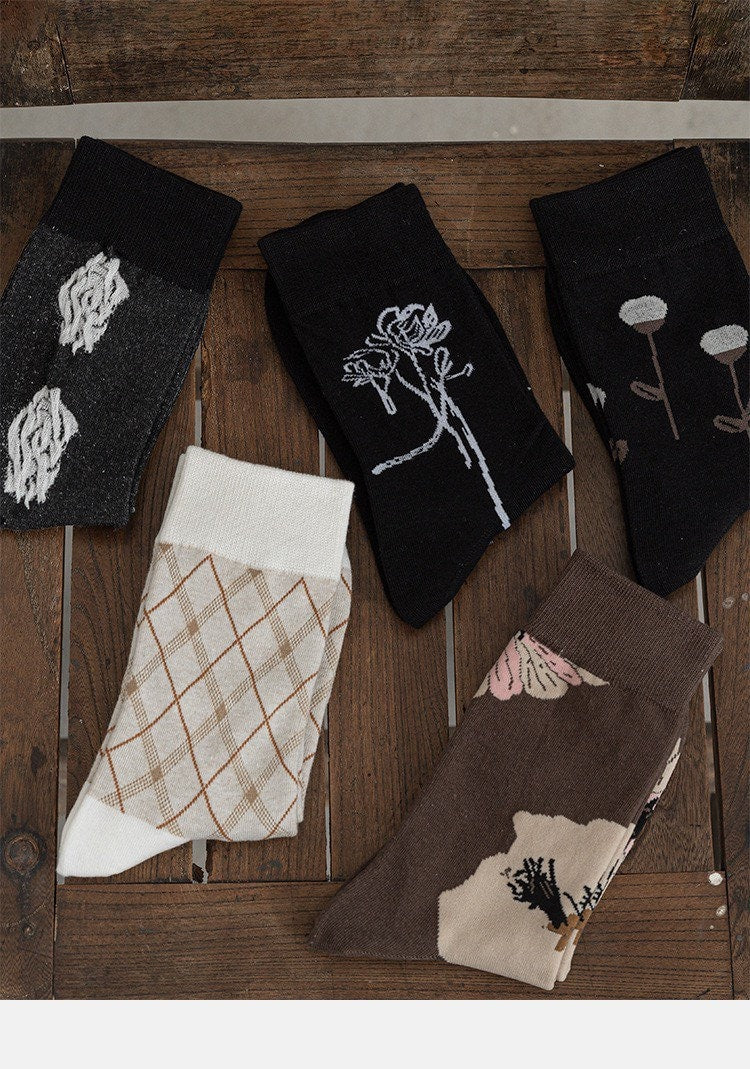 Miss June’s｜1 Pair designer cotton socks| Creative| Colorful | Cool | Patterned | Geometric socks| Unisex socks | Casual |