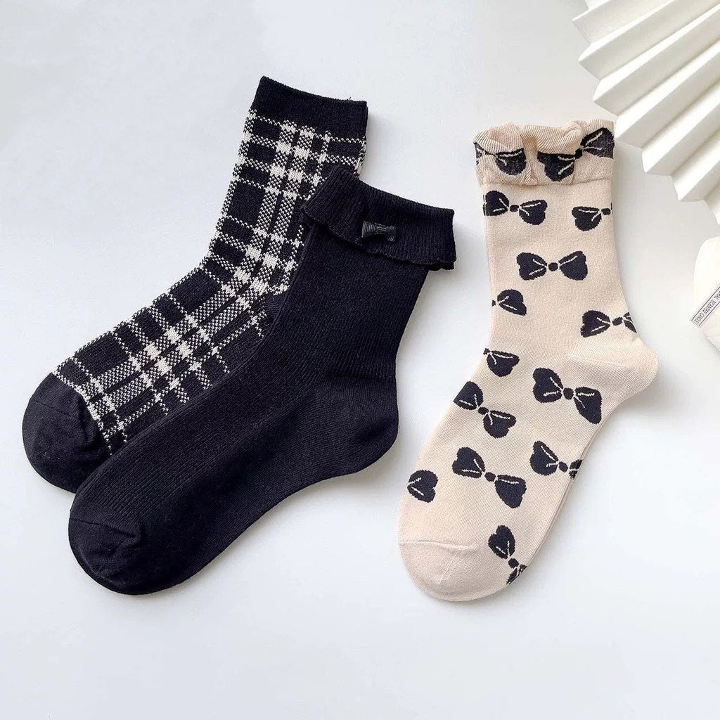 Miss June’s | Set of 3 pairs cotton socks | Cute | Black | daily | Patterned | Designed | Women | Gift Idea | Casual | Stylish | Comfortable