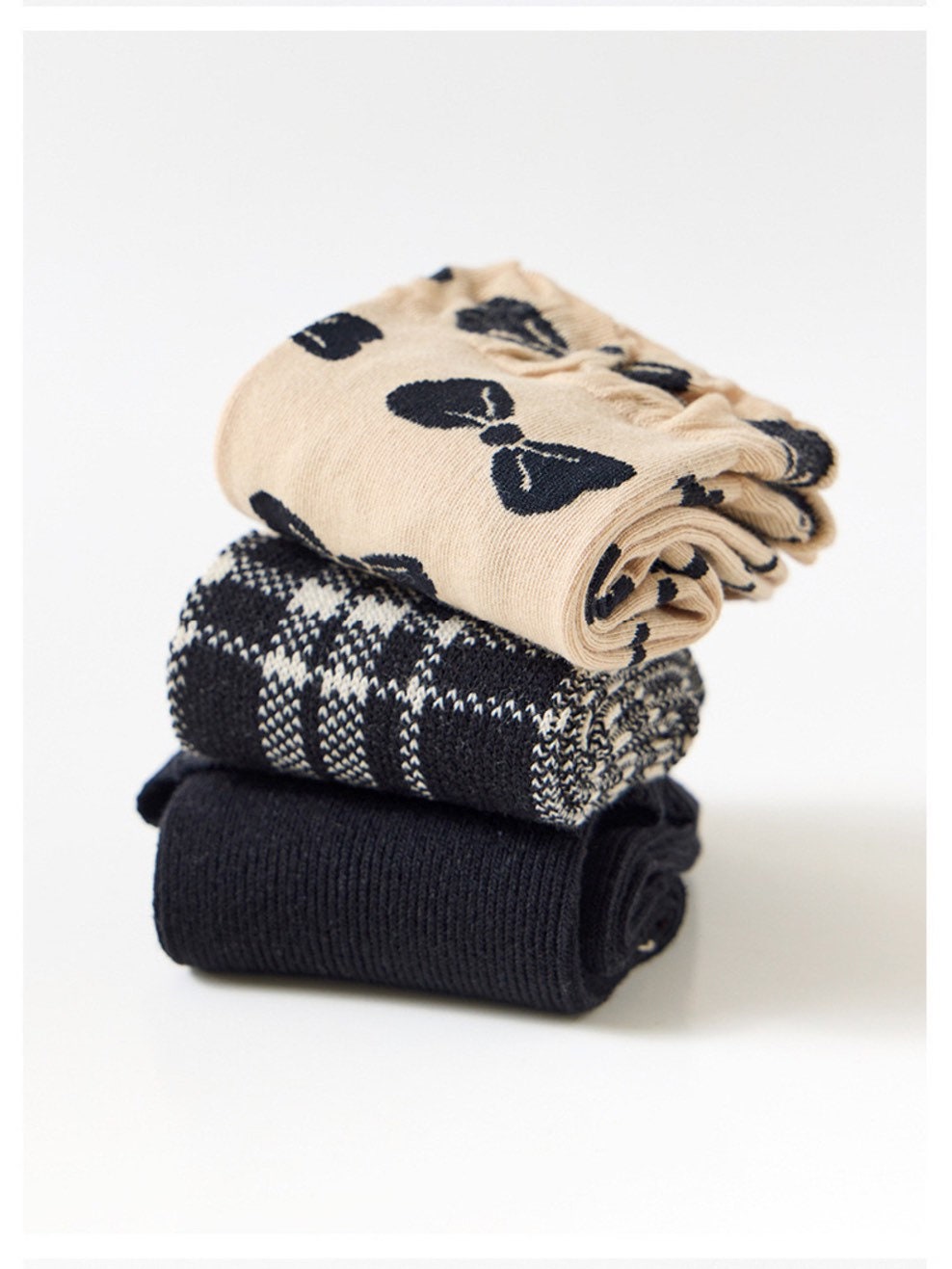 Miss June’s | Set of 3 pairs cotton socks | Cute | Black | daily | Patterned | Designed | Women | Gift Idea | Casual | Stylish | Comfortable