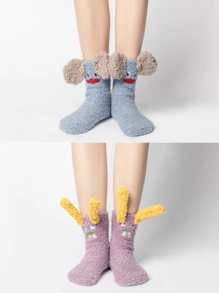 Miss June’s | Women’s | 1 pair | Floor socks | Cute | Fuzzy | Home wear | Warm | Soft | Gift Idea | Casual | Cozy| Animals| Sleep | Winter