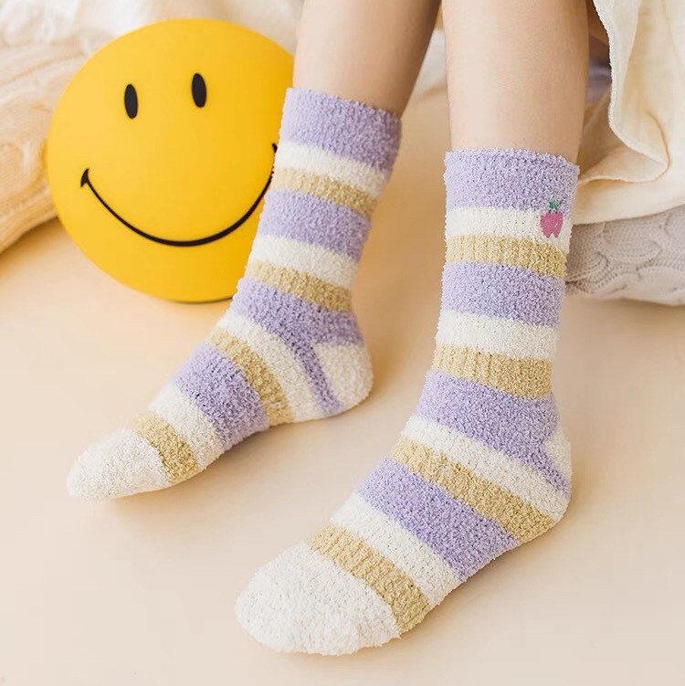 Miss June’s | Women’s | 1 pair | Sleep socks | Cute | Fuzzy | Home wear | Warm | Soft | Gift Idea | Casual | Cozy| Animals| Comfort | Winter