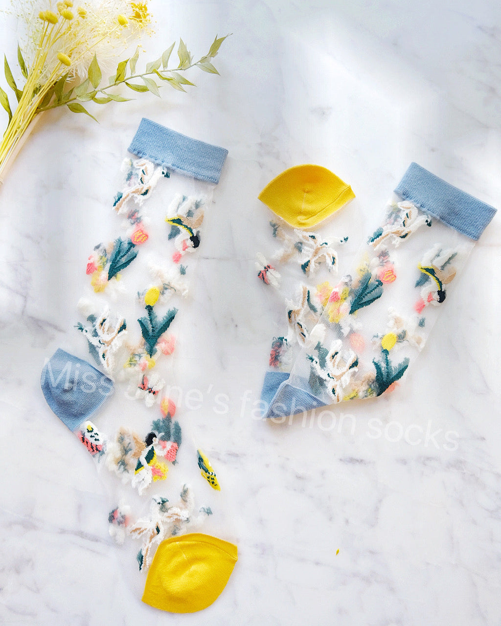 Miss June’s | Women’s Glass Silk-like Transparent socks | Cute | Colorful | Summer | Patterned | Gift Idea | Casual | Comfortable | Floral |